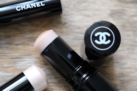 chanel baume essentiel sculpting vs transparent|baume essential review.